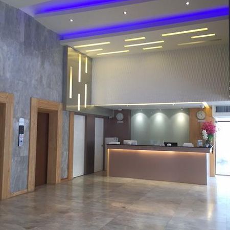 D-One Hotel Хат'яй Екстер'єр фото